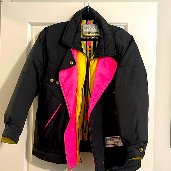 Retro River Edge Puffy Coat - Picture 2 of 4